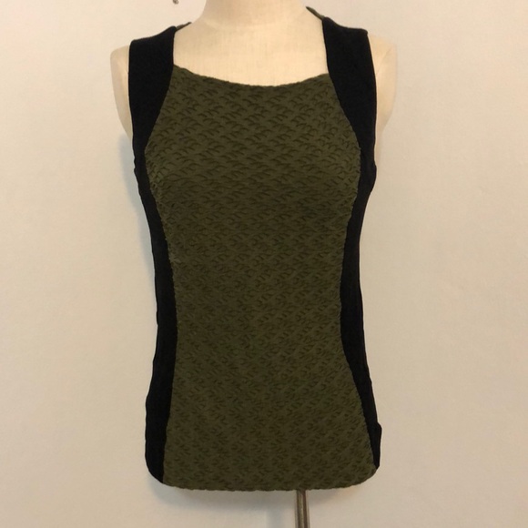 Liz Claiborne med sleeveless top - Picture 1 of 5